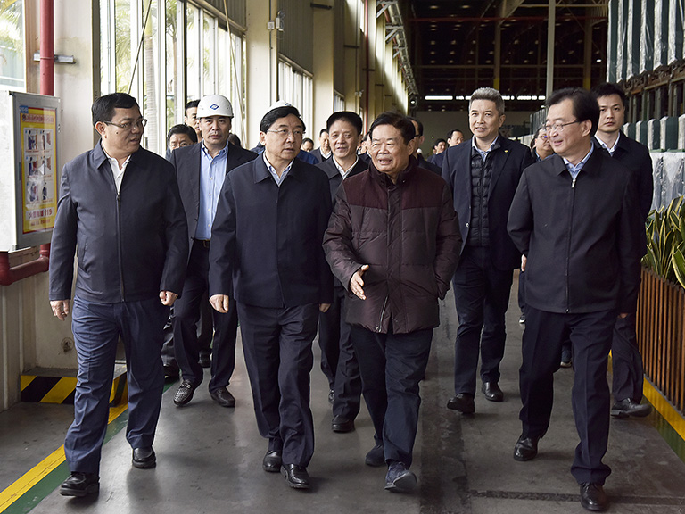 福建省委书记于伟国点赞j9国际：坚守实业、专注主业、稳健经营、不断创新